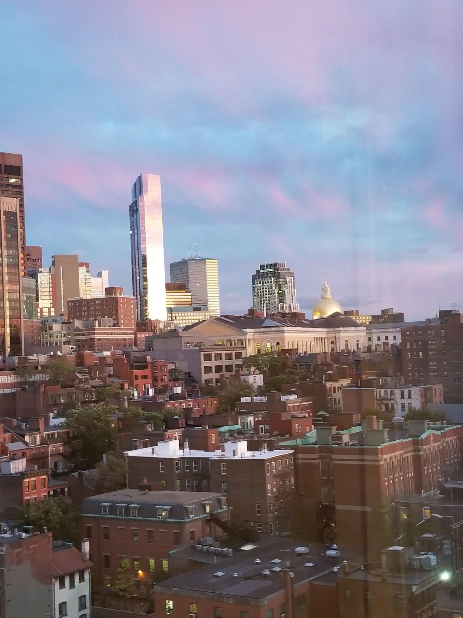 Отель Wyndham Boston Beacon Hill Экстерьер фото