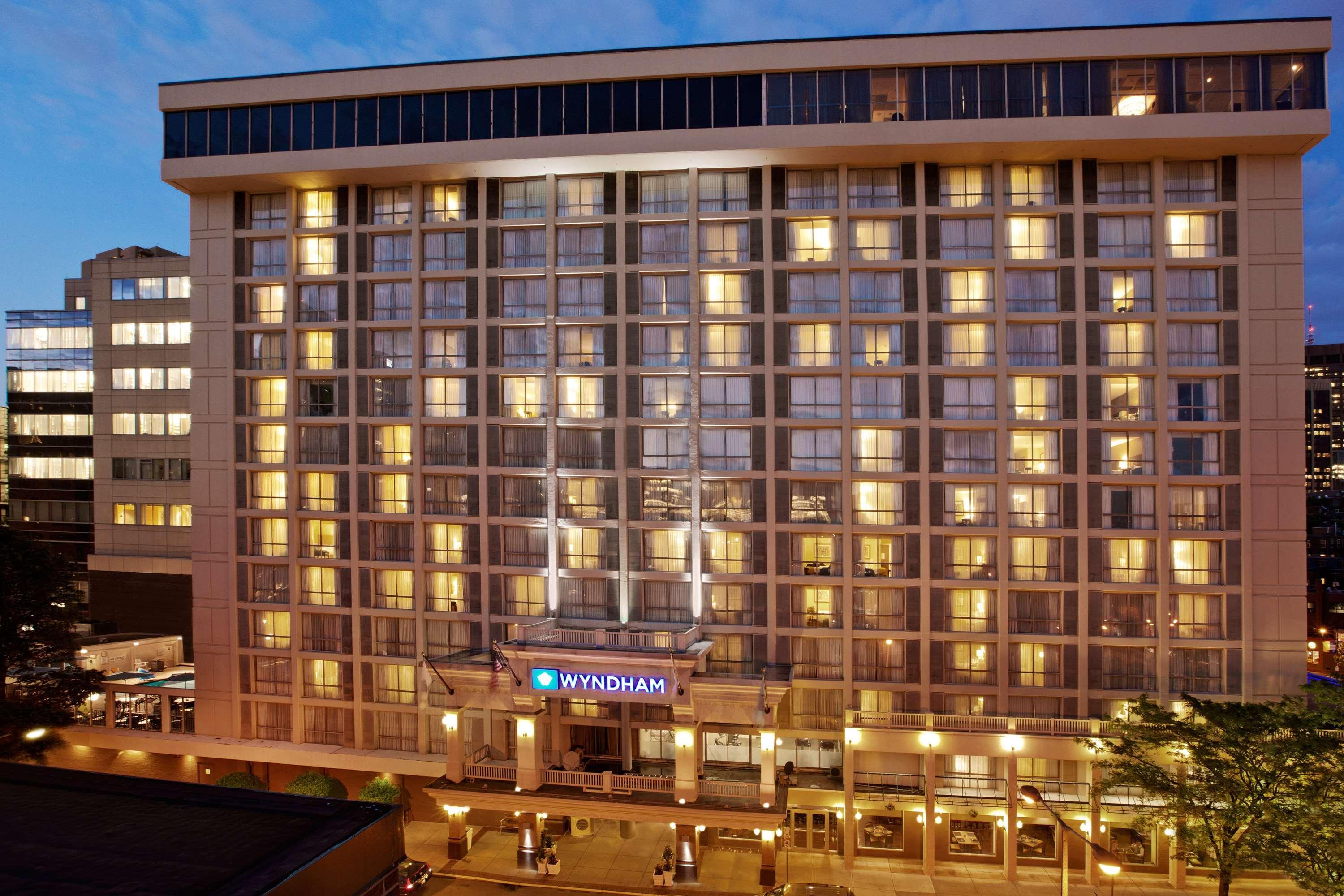 Отель Wyndham Boston Beacon Hill Экстерьер фото