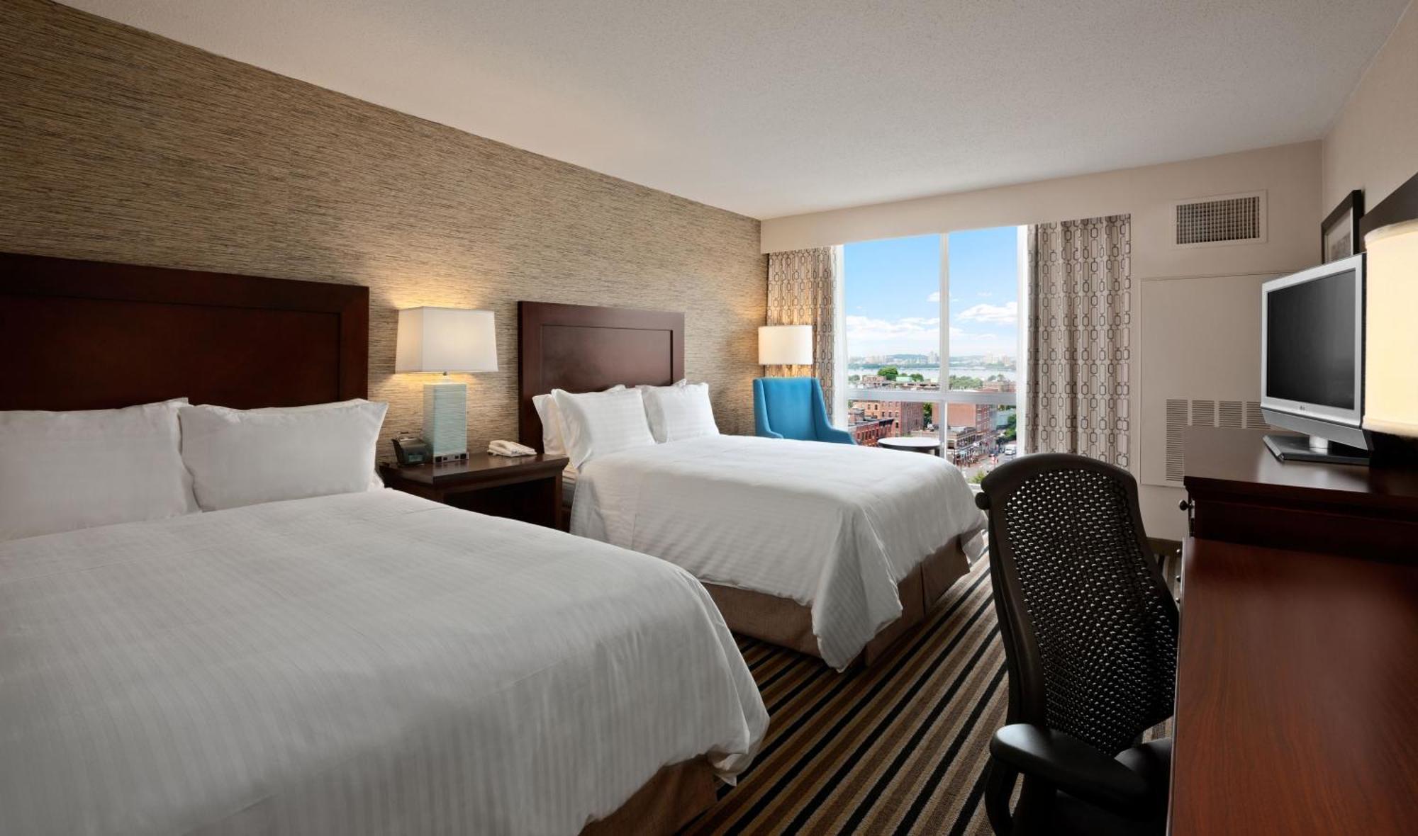Отель Wyndham Boston Beacon Hill Экстерьер фото